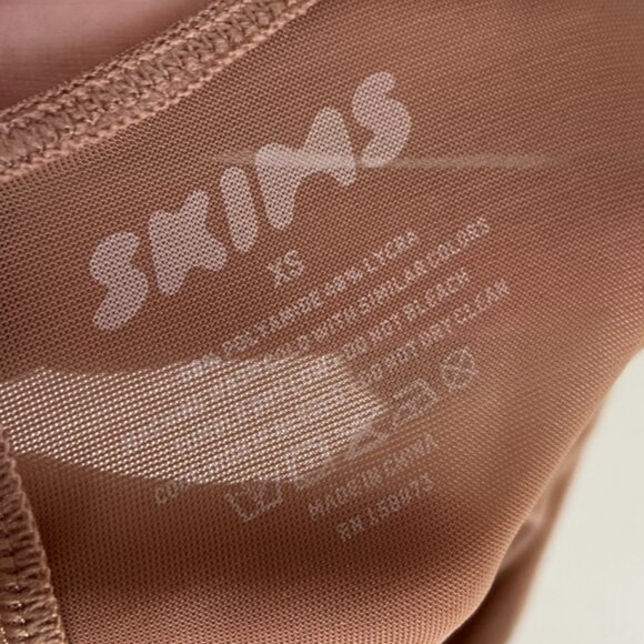 NWOT Skims Sienna Simply Bare Bodysuit Brief With Snaps - Picture 7 of 11